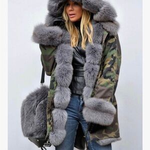 Camouflage BLACK Fur-Trimmed Coat (not grey) *Like New*